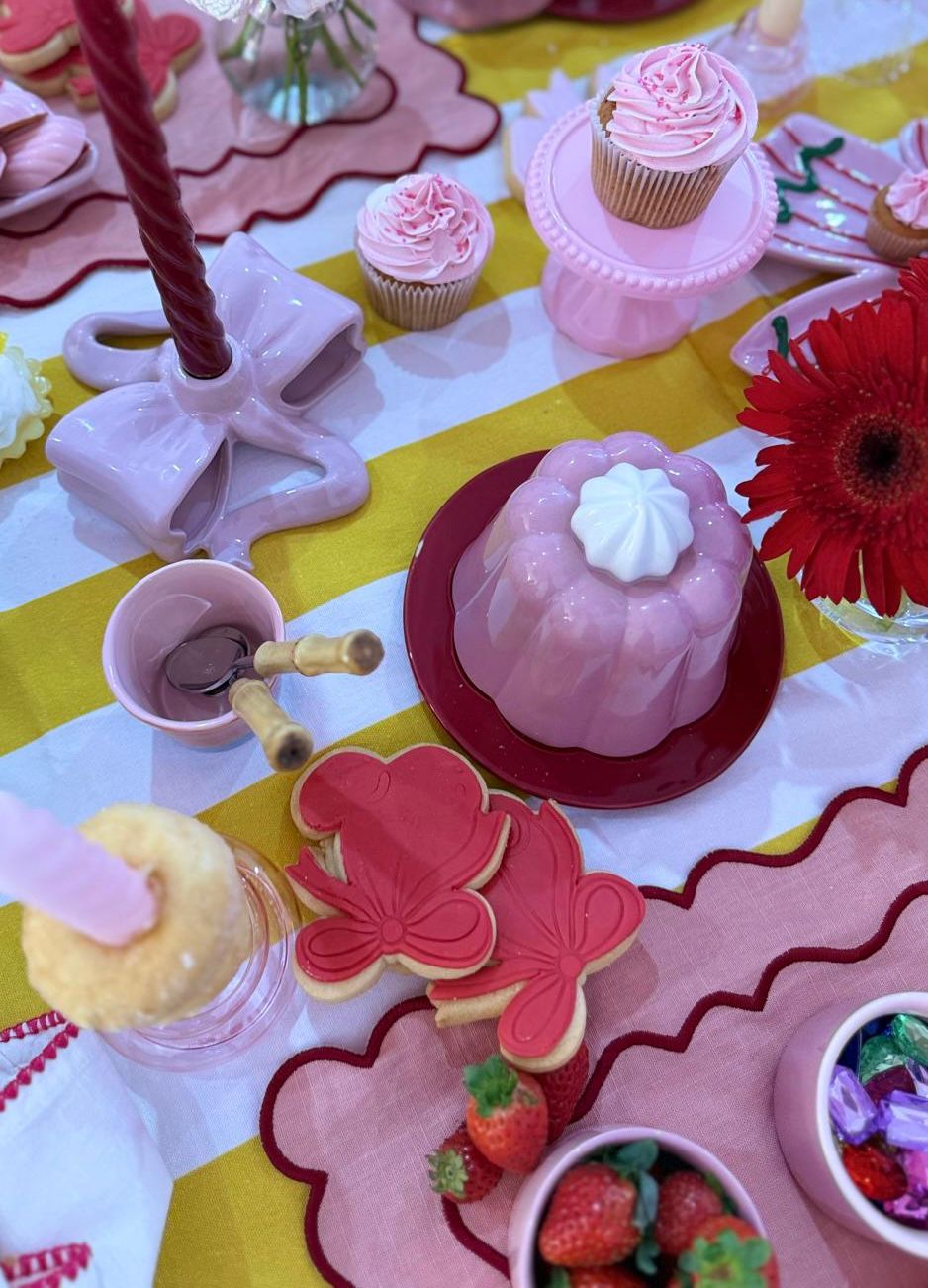 Ħelu Manna Collection