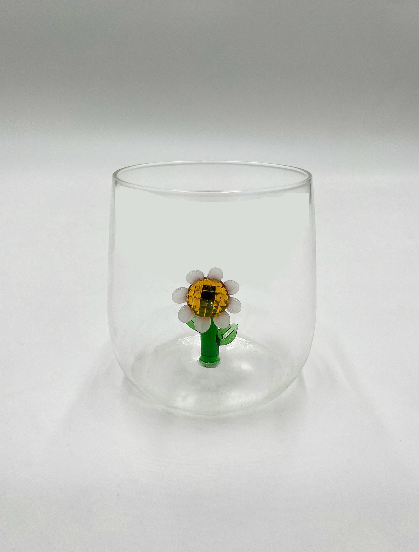 Waterglass Daisy